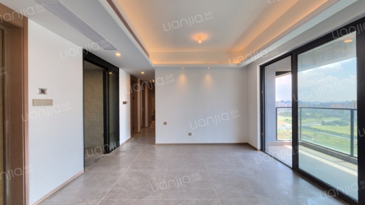 中南春风南岸二手房实景图