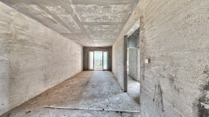 波隆城市花园二手房实景图