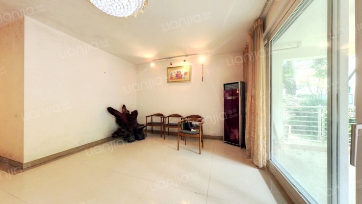 东山国际新城A区二手房实景图