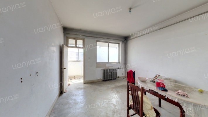 市老干部局家属院二手房实景图