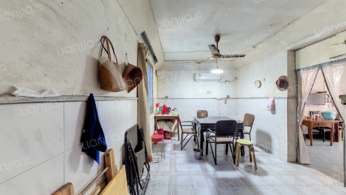 毛纺二村二手房实景图