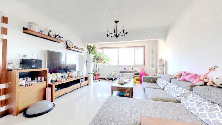 凭海临风二手房实景图