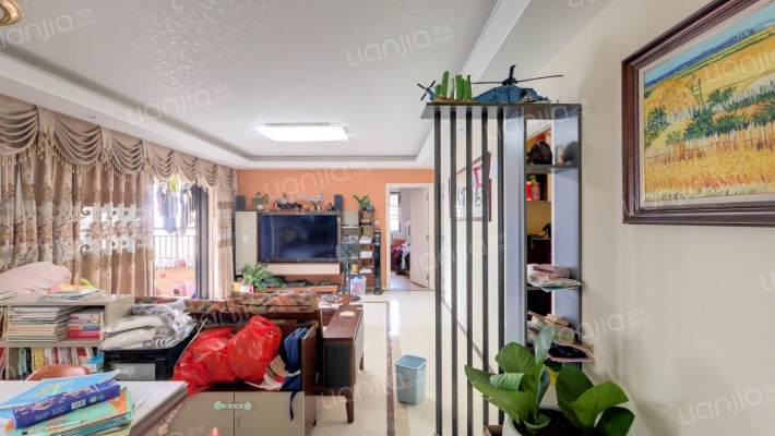 万科中央公园一期二手房实景图