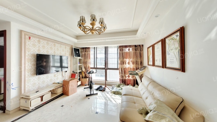 臻园二手房实景图