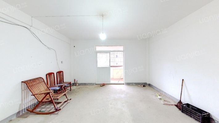 方兴苑小区二手房实景图