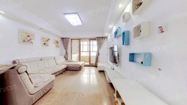 金地澜菲溪岸二手房实景图