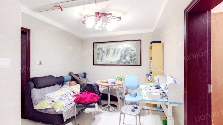 锡陆路小区二手房实景图