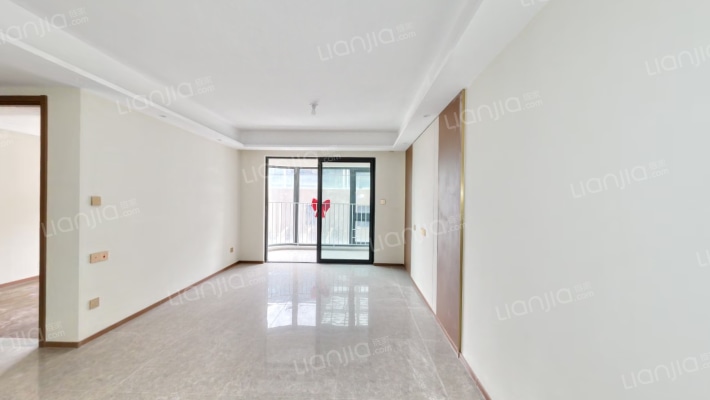 文创港宝龙城二手房实景图