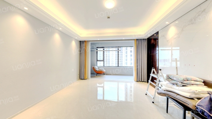 保利东郡二手房实景图