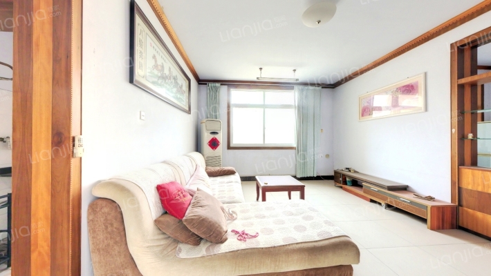 县物资局住宅楼二手房实景图