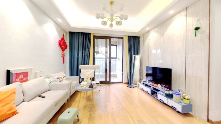 璀璨绿翠花园二手房实景图