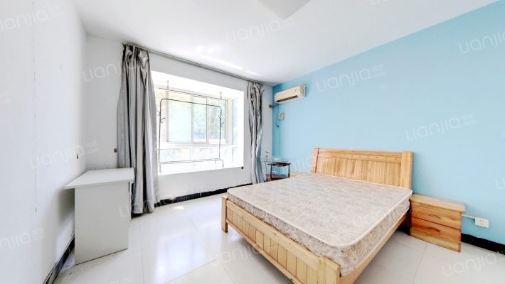 金盛田铂宫二手房实景图