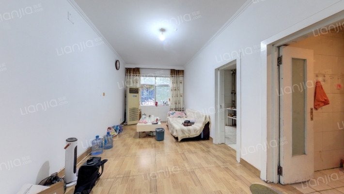 技术中心开发宿舍二手房实景图