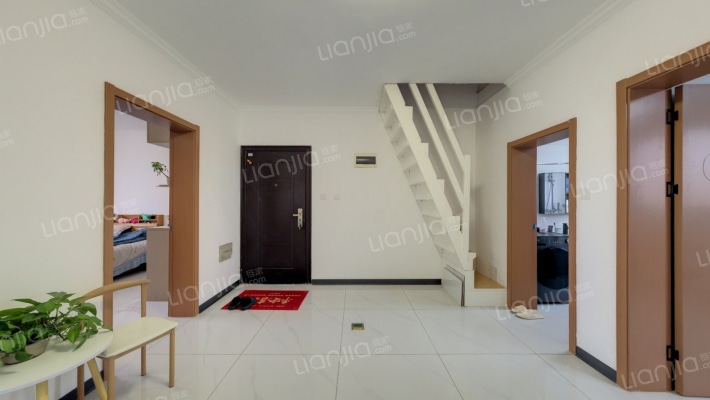 云帆花苑二手房实景图