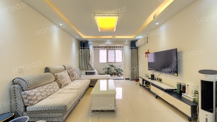 博宇晴城二手房实景图