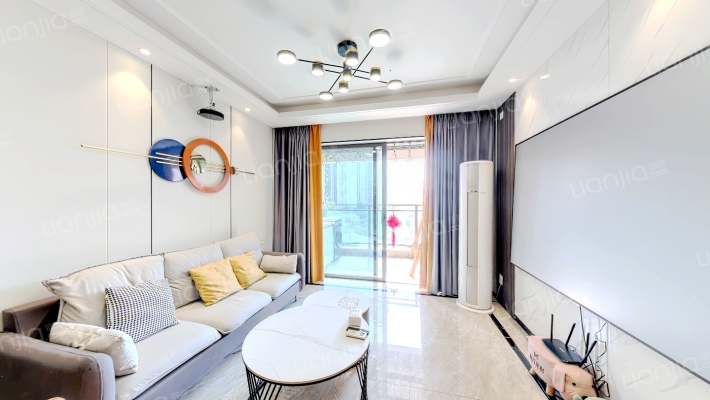 招商依云华府二手房实景图