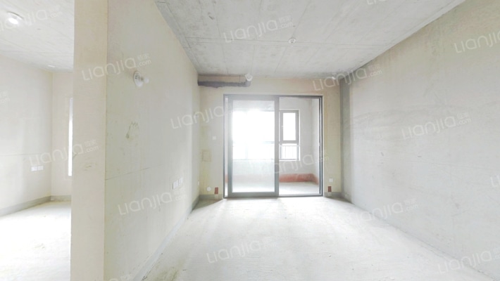 恒大花溪小镇二手房实景图