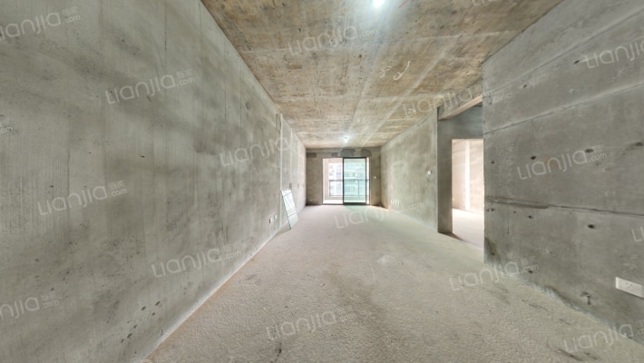 中亚云岸二手房实景图