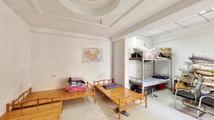 卧龙新港二手房实景图
