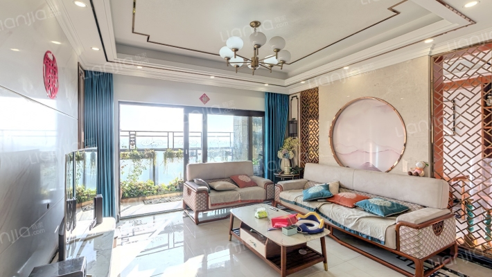 翔龙御湖居二手房实景图