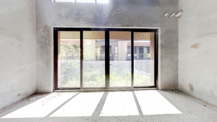 保利合锦领秀山二手房实景图