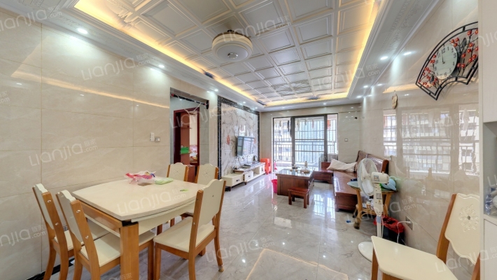 嘉和城塞纳北岸二手房实景图