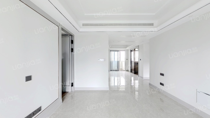 东品和院二手房实景图