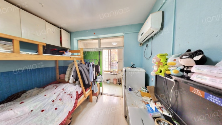 雁鸣山庄二手房实景图