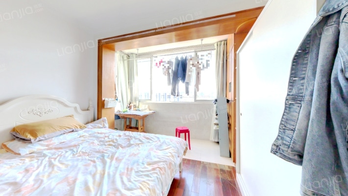 新灵小区二手房实景图