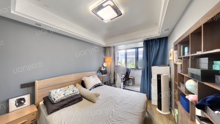 打铁关新村二手房实景图