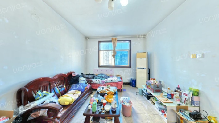 南阳路99号院二手房实景图