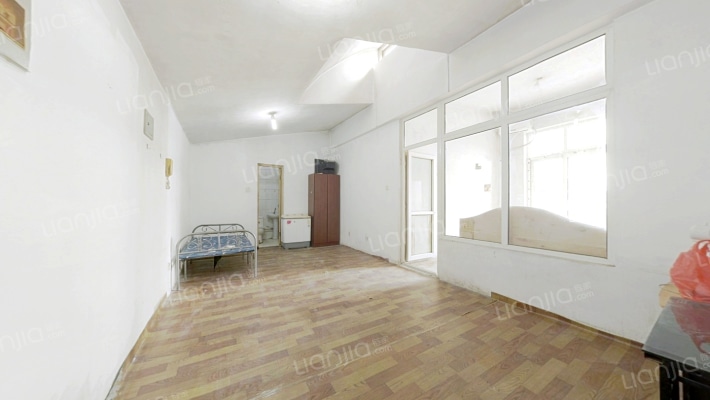 育博苑二手房实景图