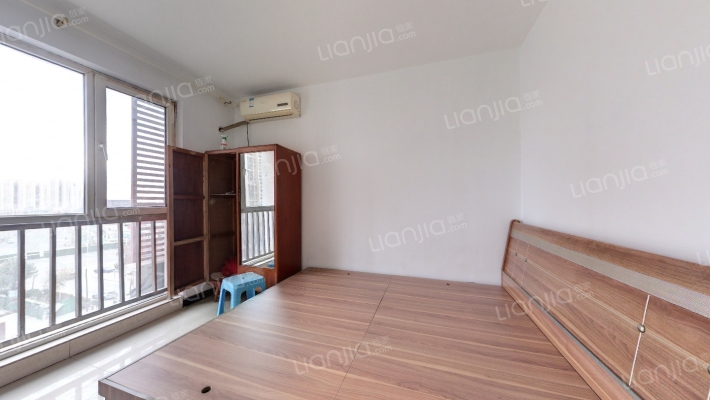 荷花上院二手房实景图