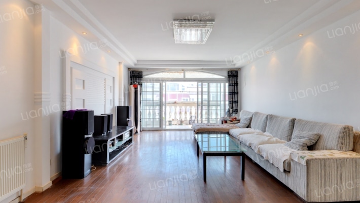 金帝山庄二手房实景图