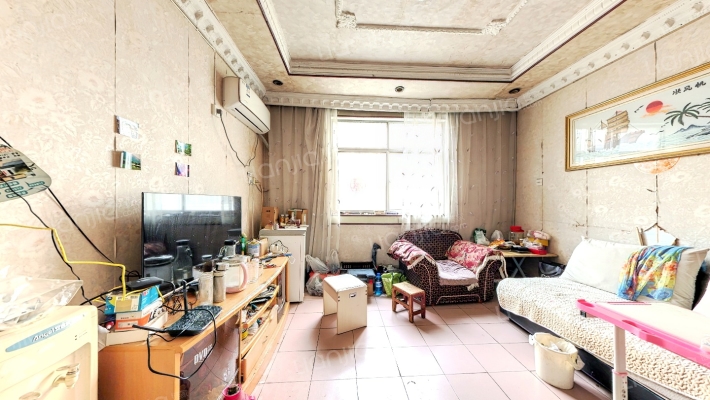 瑞贝卡家属院二手房实景图