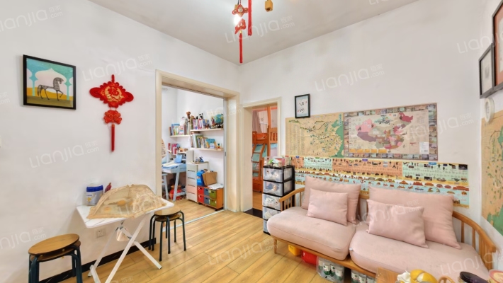 中旅宿舍二手房实景图