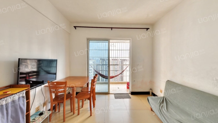 水岸听涛二手房实景图