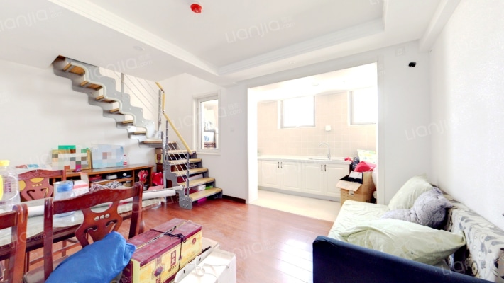 大陆青年都会二手房实景图