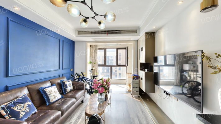 绿地理想名苑二手房实景图