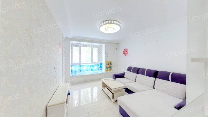 北宇红枫庭院二手房实景图