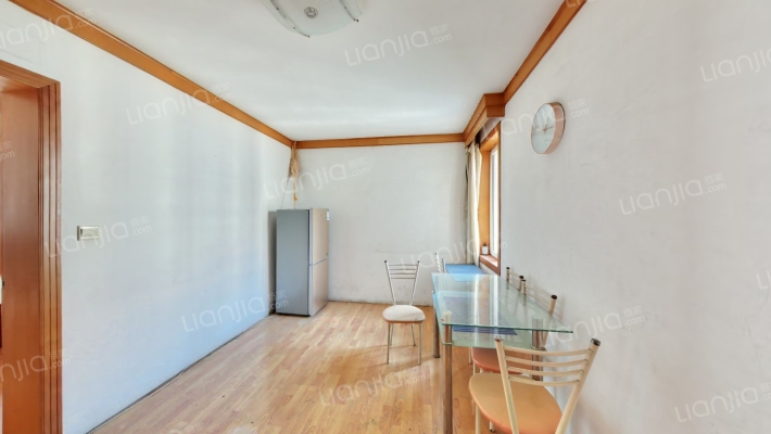 城港新村二手房实景图