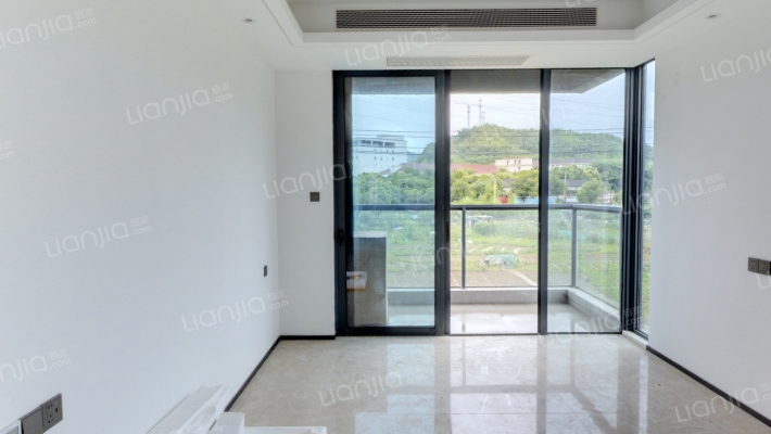 绿城桃语春福里二手房实景图