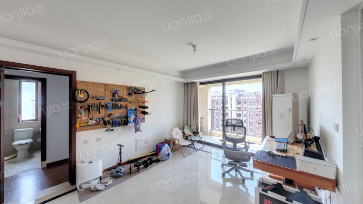 金地艺华府第二手房实景图