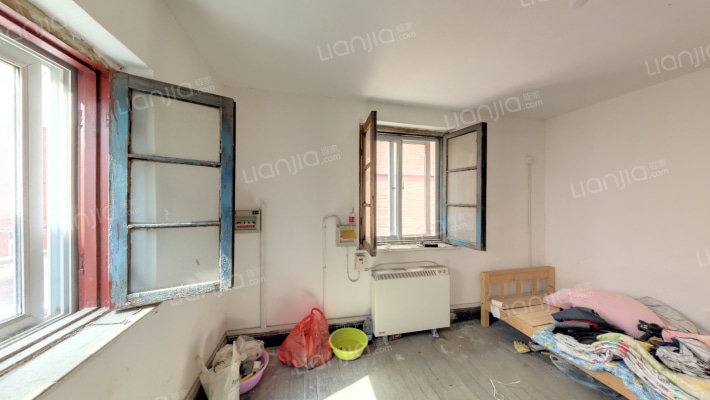 聚福里二手房实景图