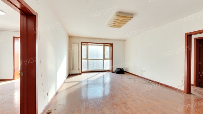 丽华苑二手房实景图