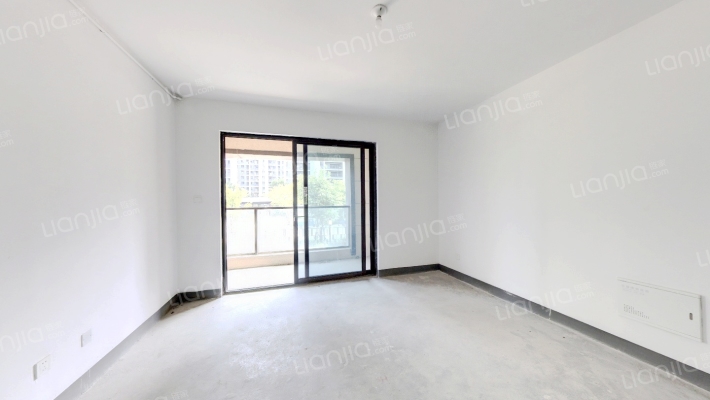 奥山禾韵樾里二手房实景图