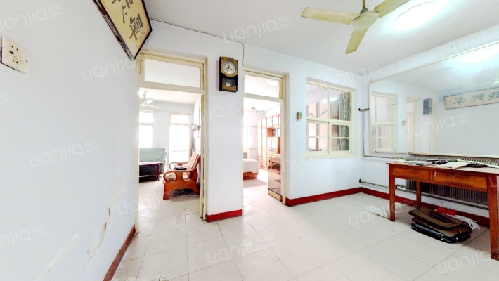 药材站宿舍二手房实景图