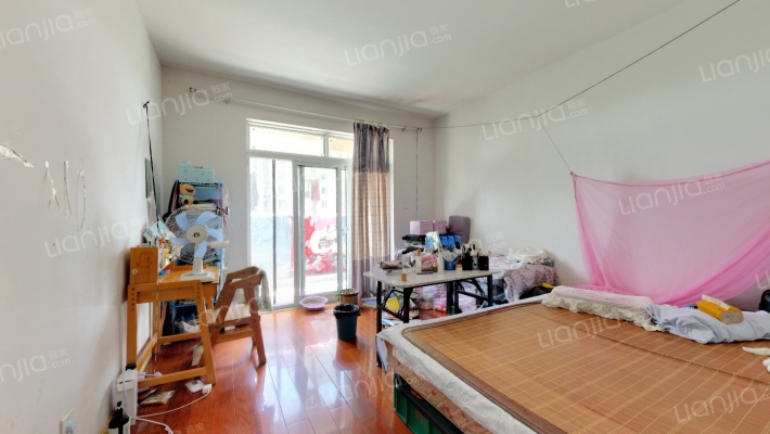 山湖鸿辉苑二手房实景图