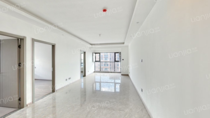 御龙春晓二手房实景图