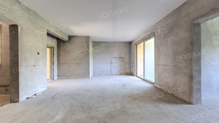 庆隆南山高尔夫国际社区漫香堤二手房实景图